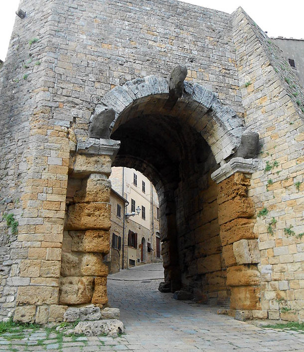 La Porta dell'Arco